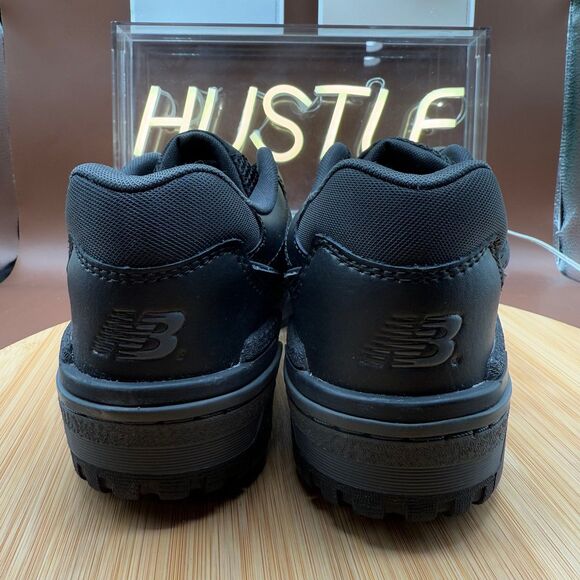New Balance 550 ‘Triple Black Men ’ Size 7 - Picture 8 of 10
